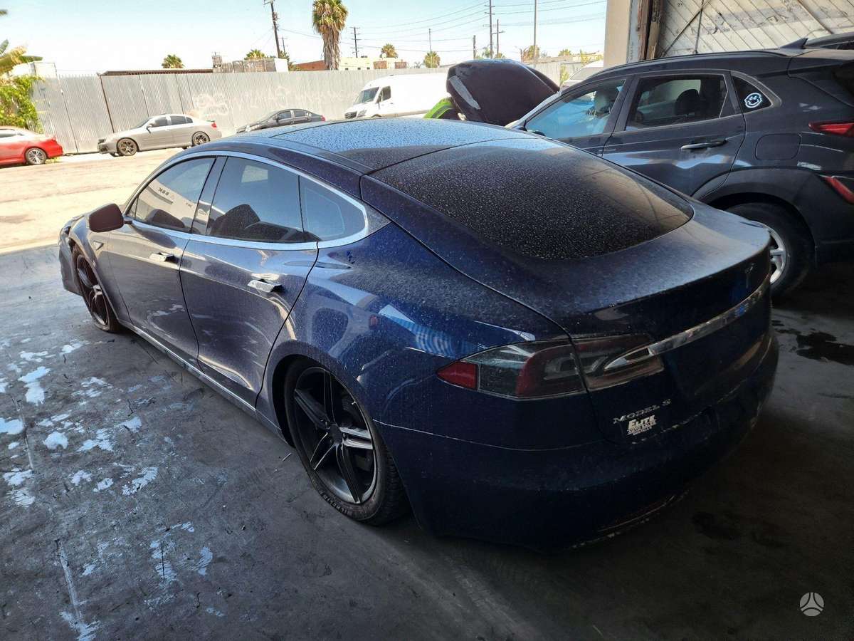 Tesla Model S, 90 kWh, hečbekas