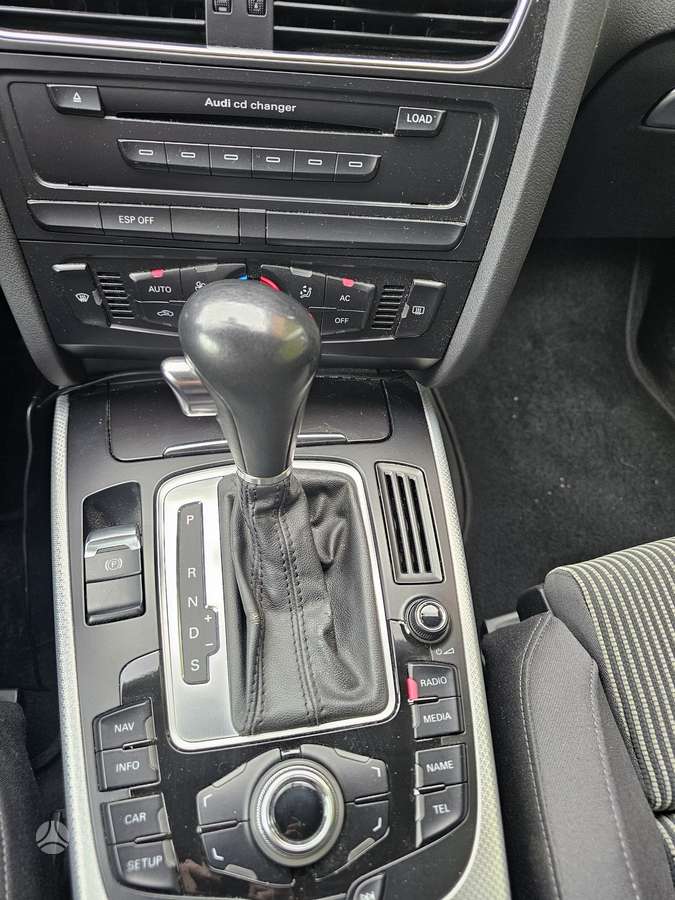 Audi A4, 2.0 l., Универсал