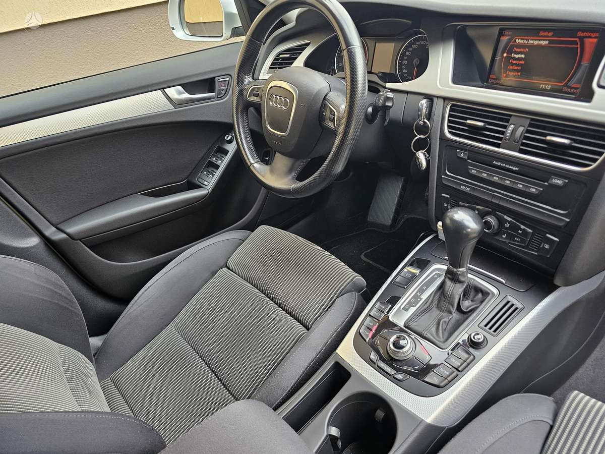 Audi A4, 2.0 l., Универсал