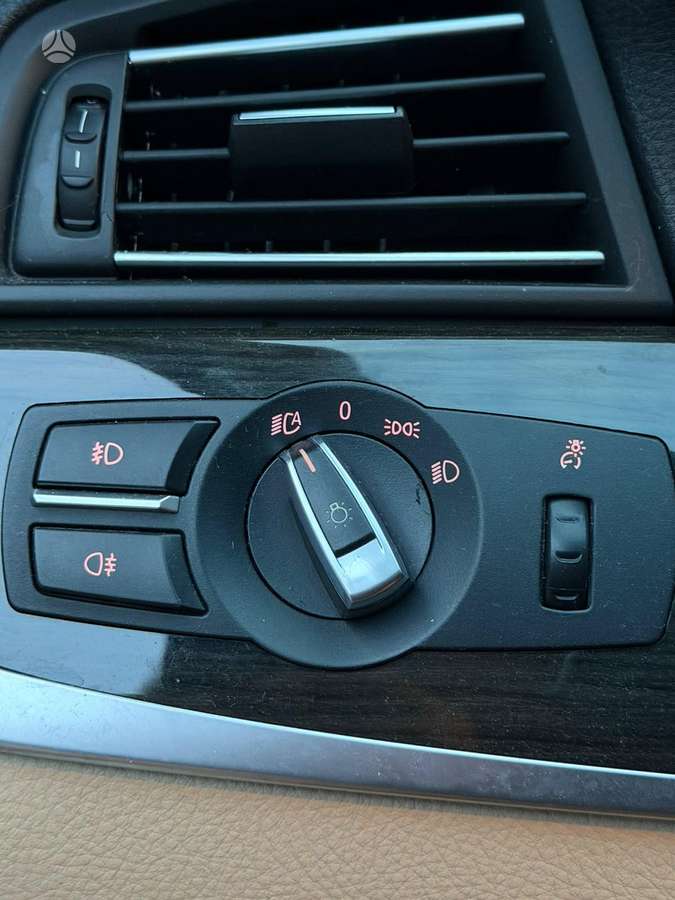 BMW 523, 3.0 l., Седан