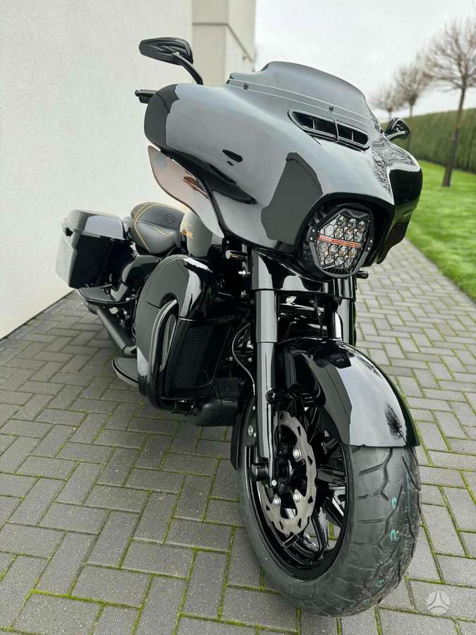Harley-Davidson FLHTK 1688cc, choppers / cruisers / custom