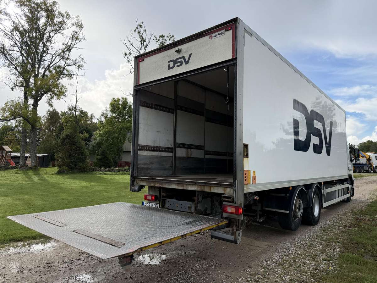 Volvo FM330 6x2 Open side, box trucks / box vans