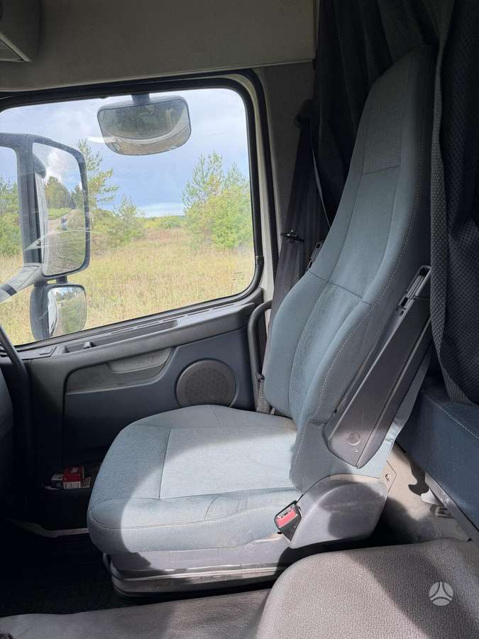 Volvo FM330 6x2 Open side, box trucks / box vans