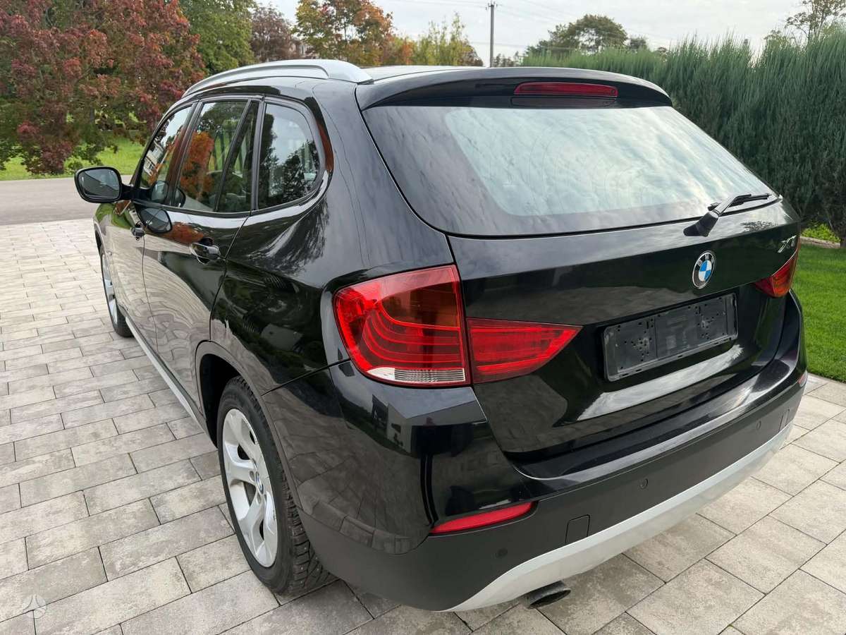 BMW X1, 2.0 l., Хэтчбек