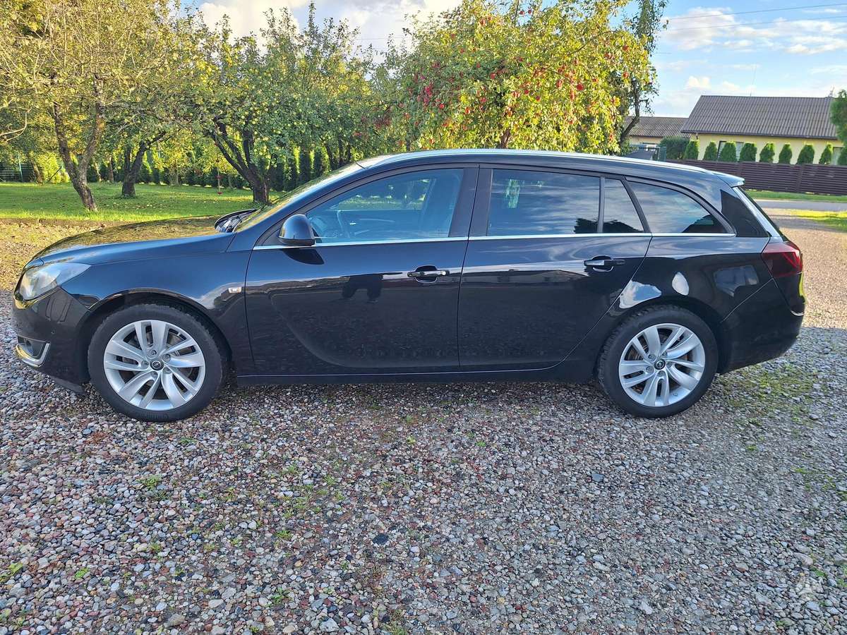 Opel Insignia, 2.0 l., wagon