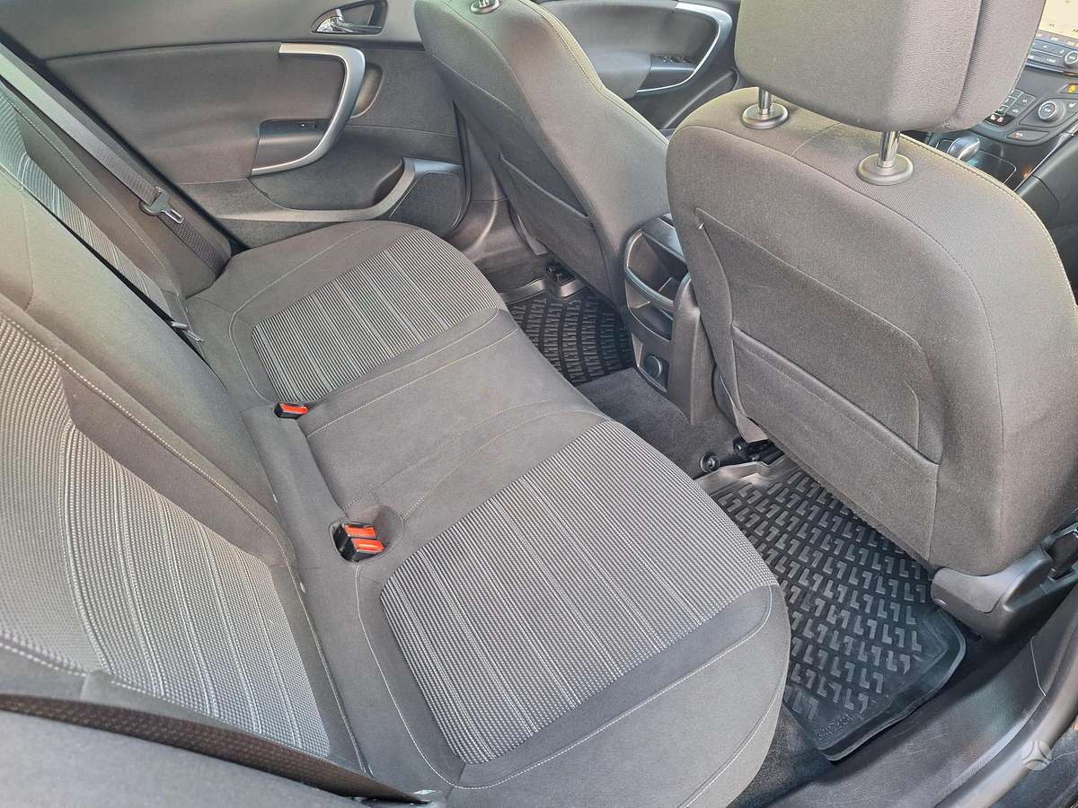 Opel Insignia, 2.0 l., wagon