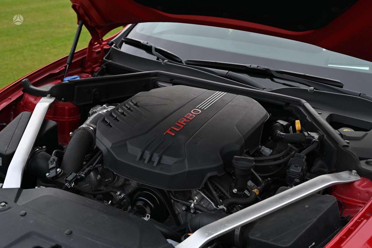 Kia Stinger, 3.3 l., hatchback