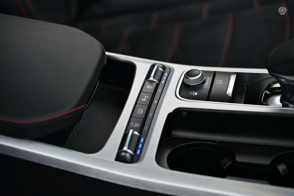 Kia Stinger, 3.3 l., hatchback