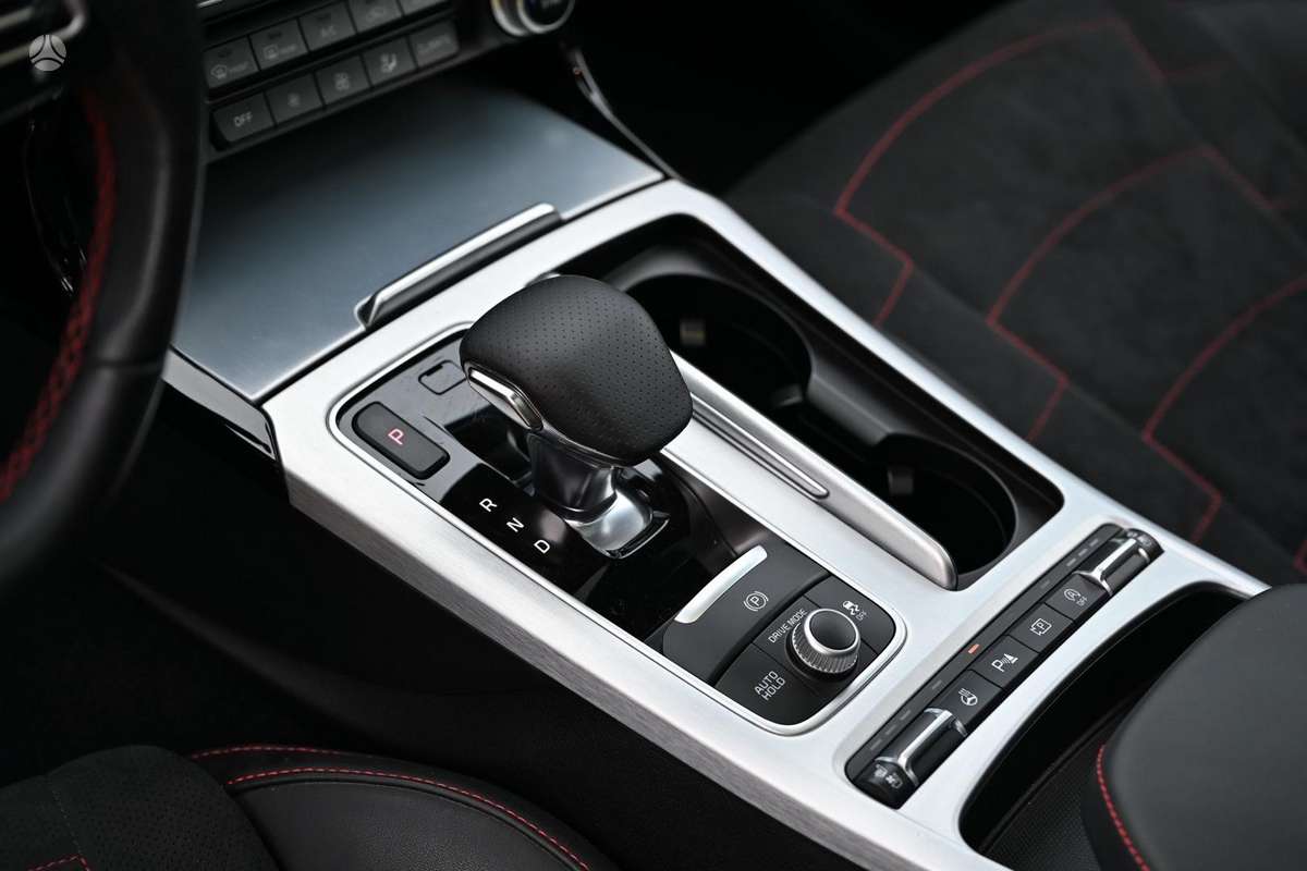 Kia Stinger, 3.3 l., Хэтчбек