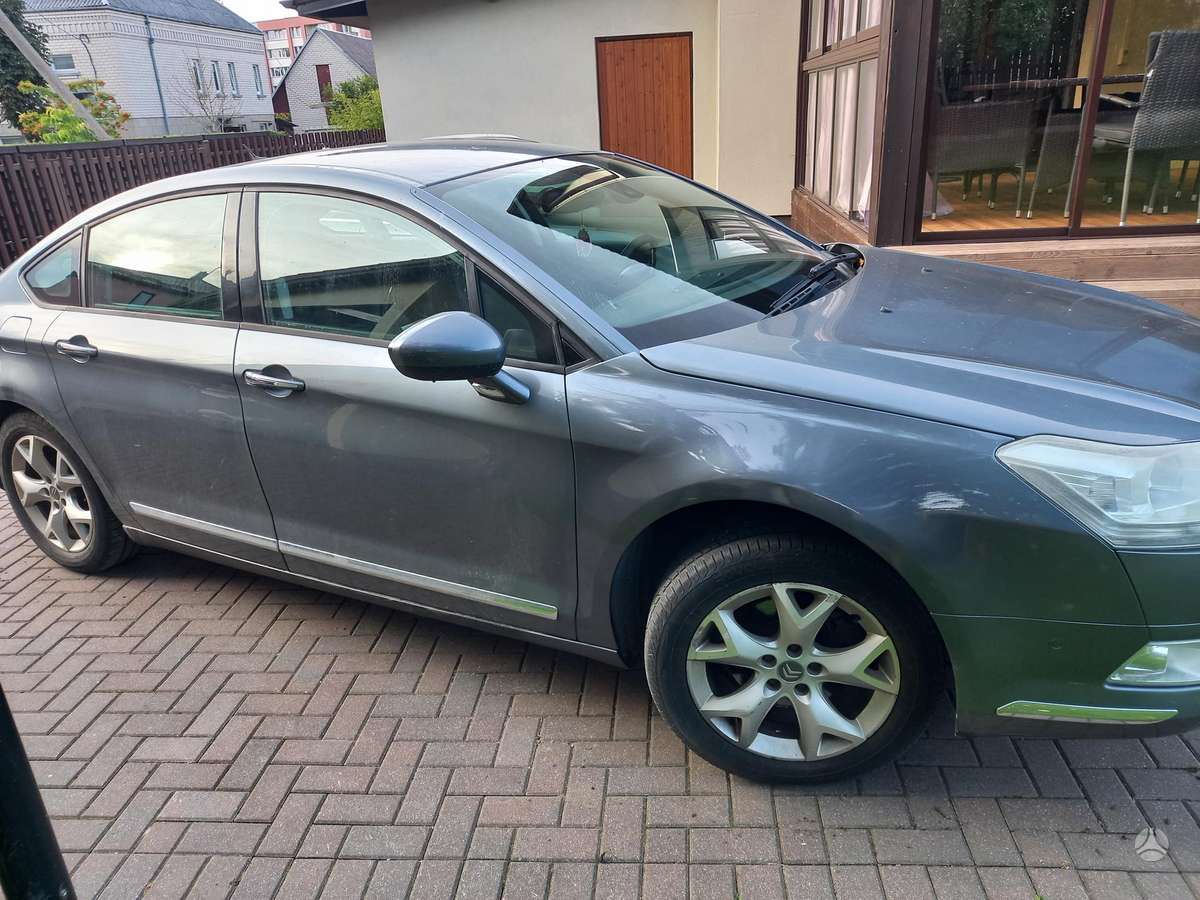 Citroen C5, 2.0 l., Седан