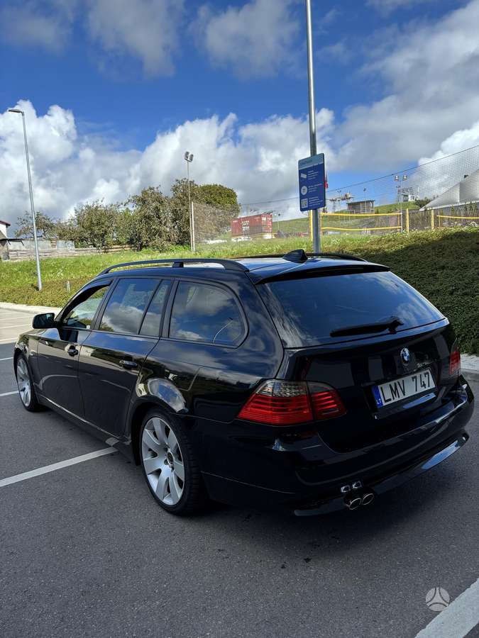 BMW 525, 3.0 l., wagon