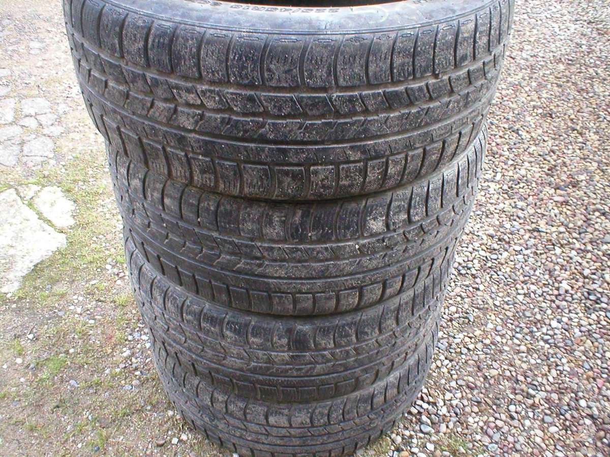 -Kita-, universalios 225/45 R18
