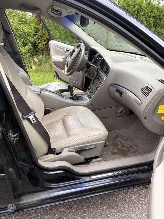 Volvo V70, 2.4 l., Универсал