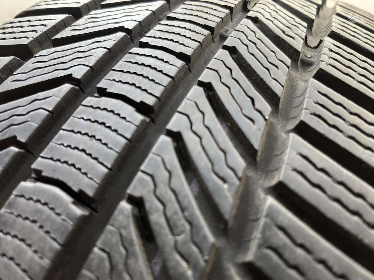 Continental Winter TS870P, winter 235/45 R18
