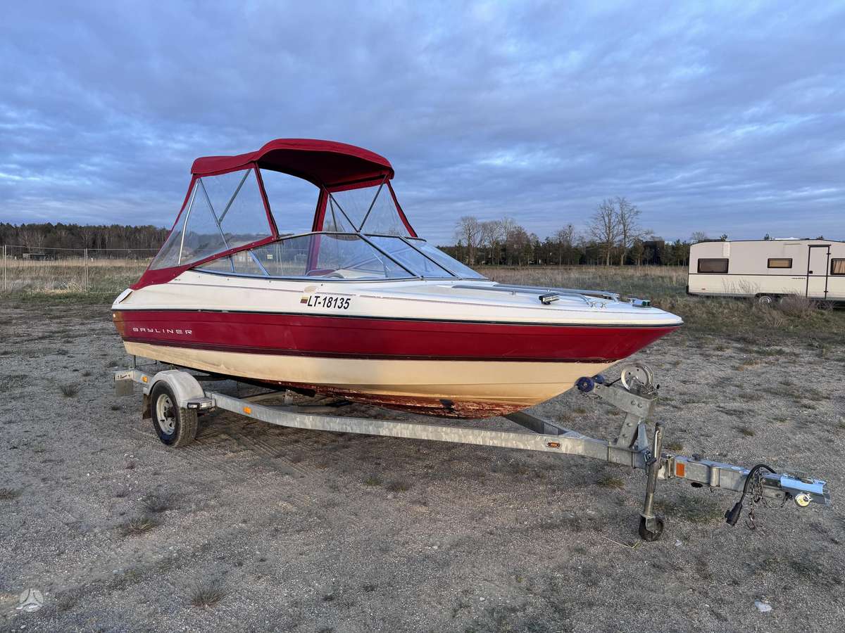 Bayliner Capri 1851 SS, яхты / катера