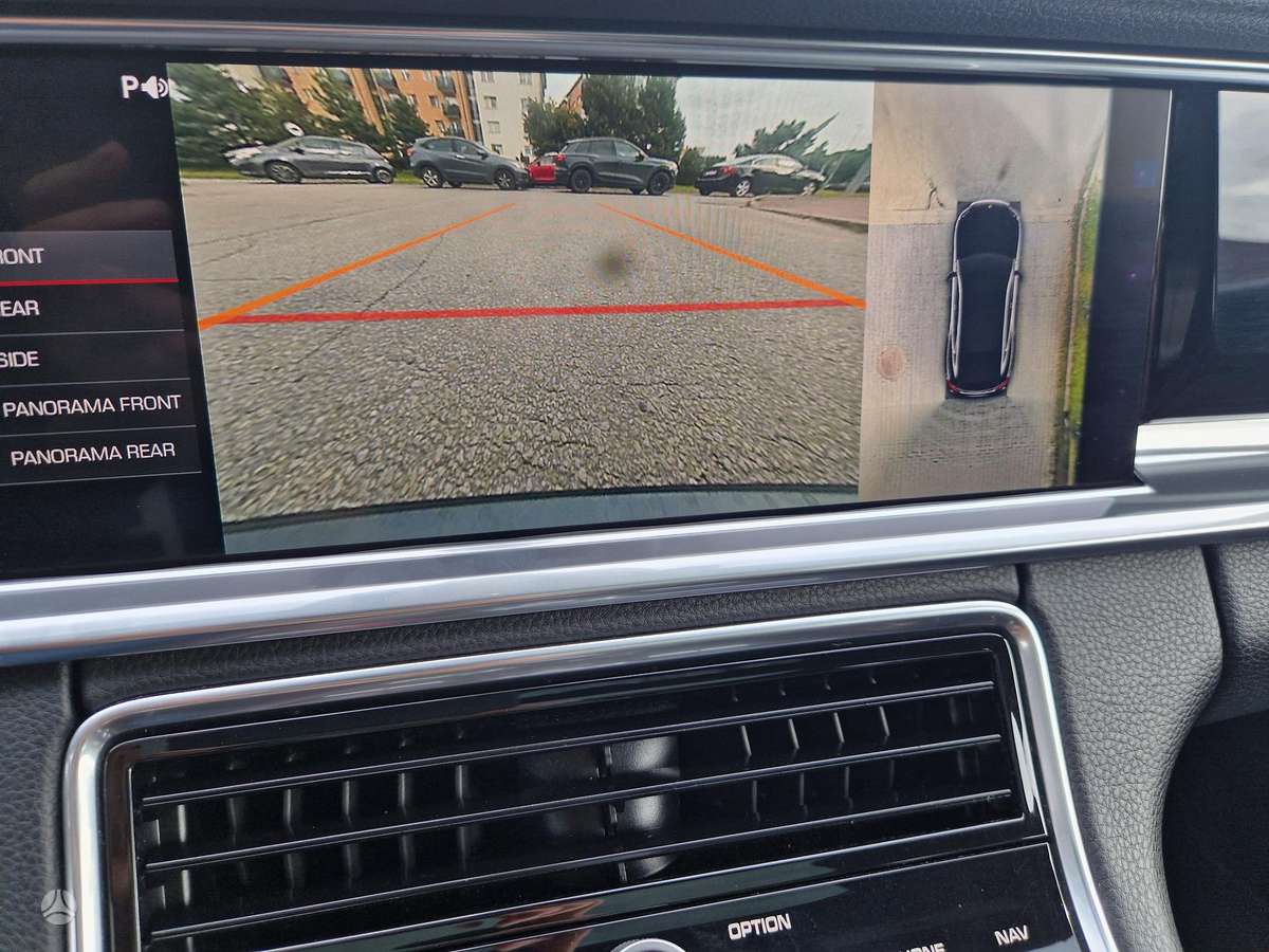 Porsche Panamera, 3.0 l., Седан