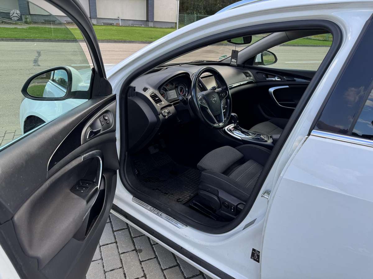Opel Insignia, 2.0 l., Универсал