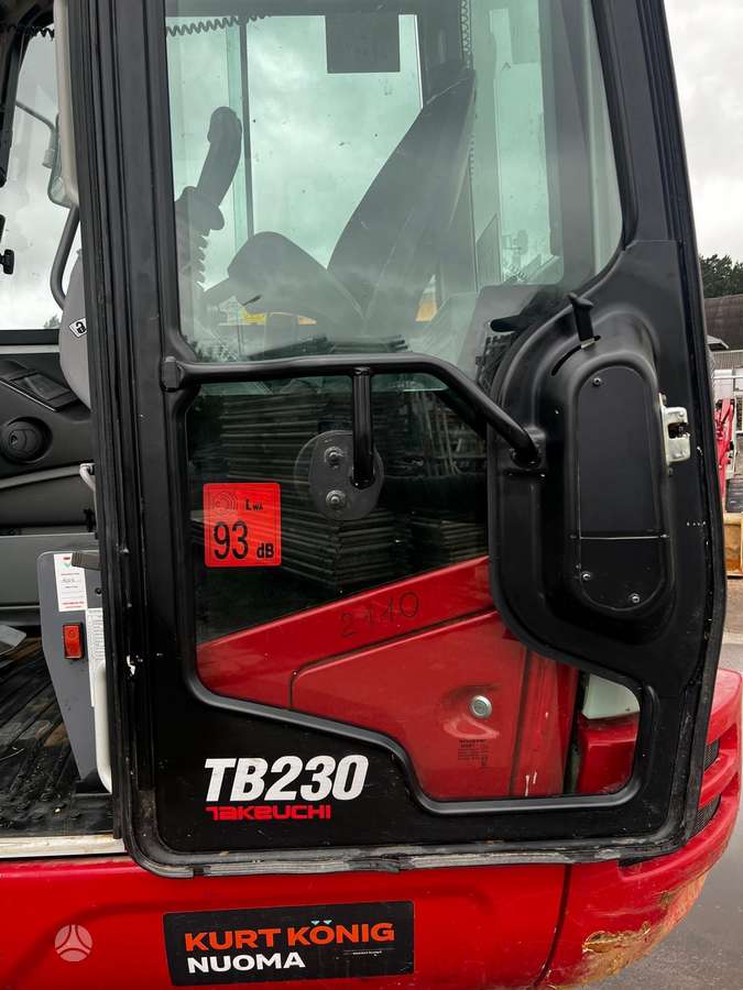 Takeuchi TB230 su POWERTILT, ekskavatori
