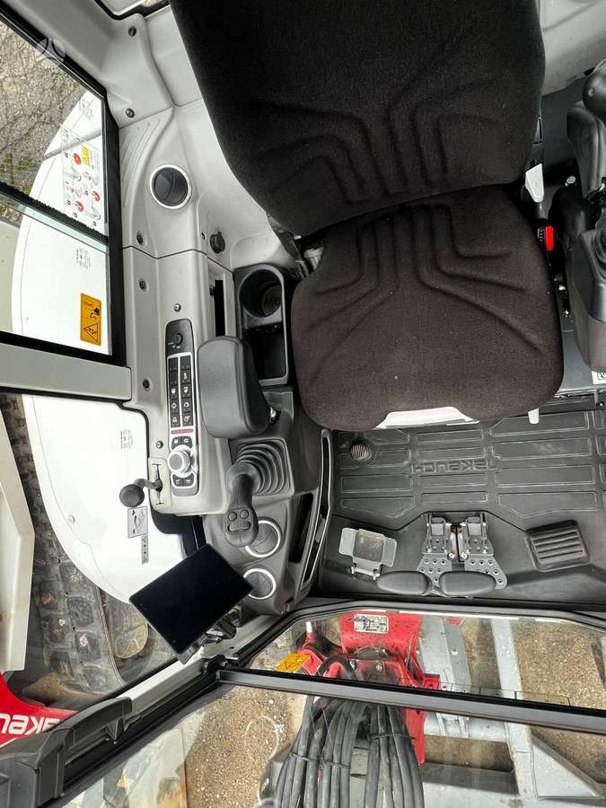 Takeuchi TB230 su POWERTILT, ekskavatori