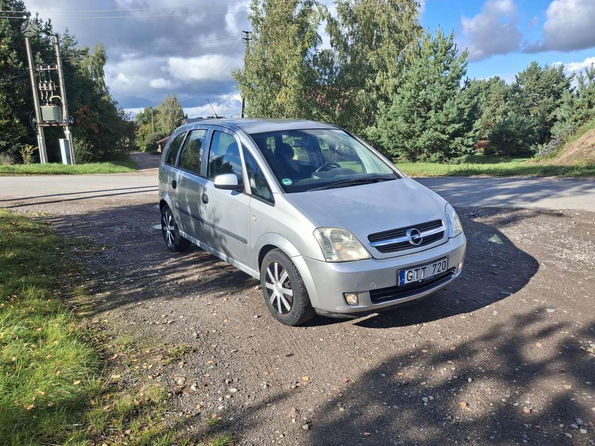 Opel Meriva, 1.6 l., Минивэн