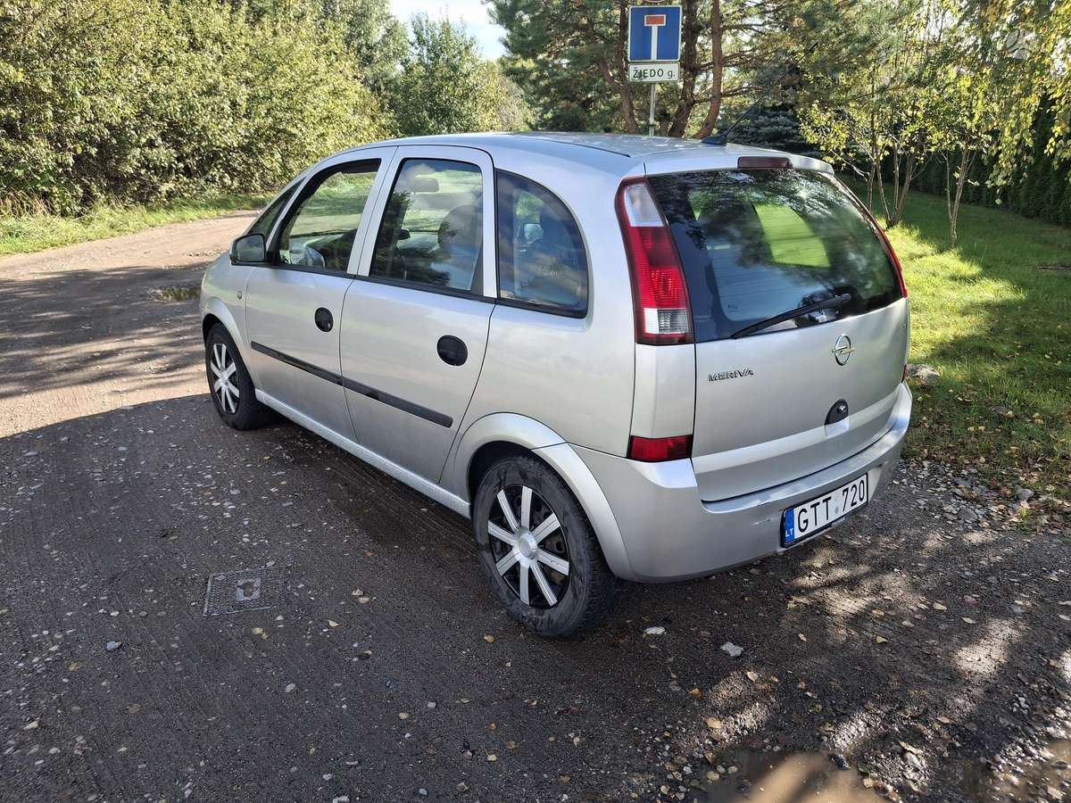 Opel Meriva, 1.6 l., Минивэн