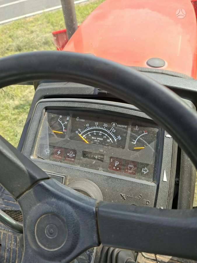 Yanmar US32D, traktori