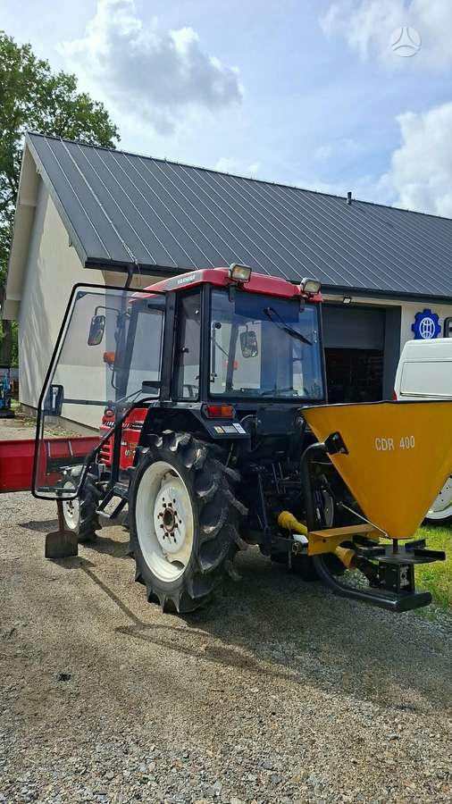 Yanmar US32D, traktoriai