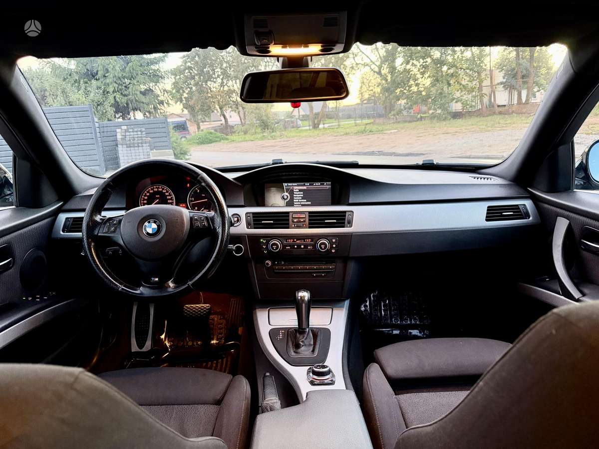 BMW 325, wagon