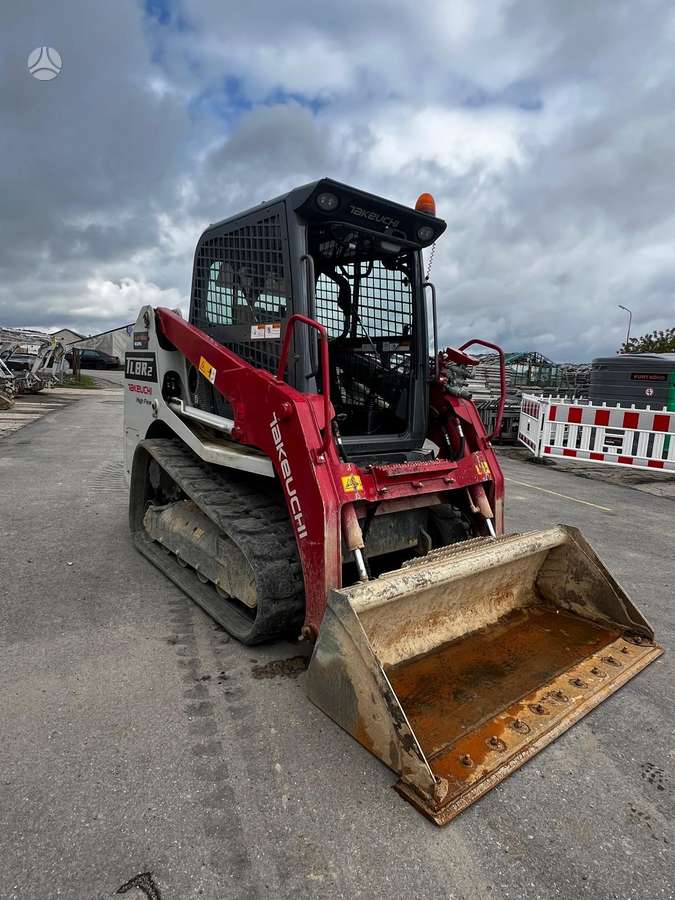 Takeuchi TL8R2, mini krautuvai