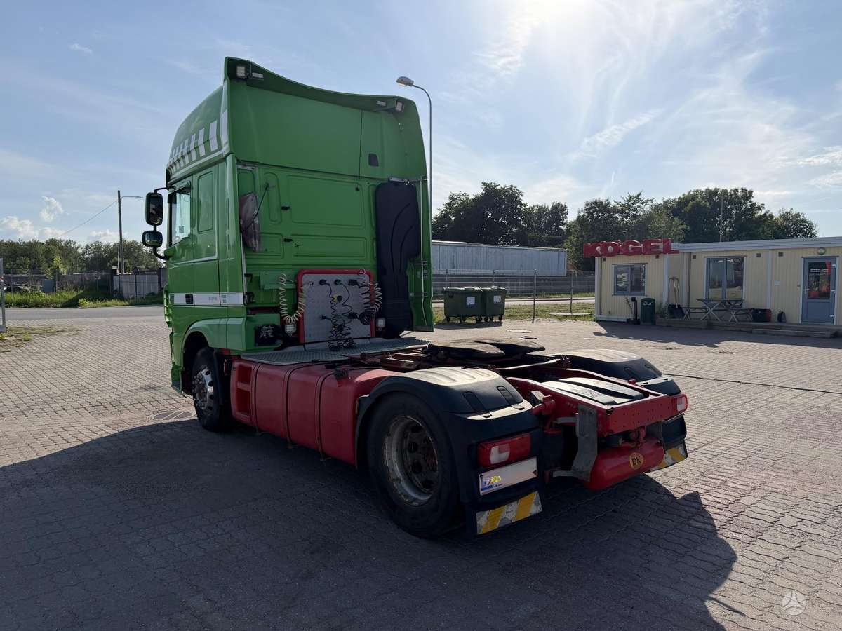 DAF XF106/460, 2 спальных места