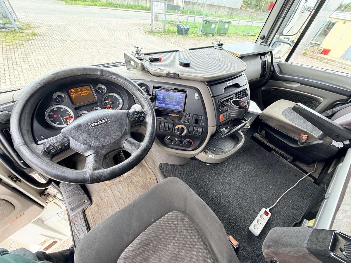 DAF XF105/510, double sleeper