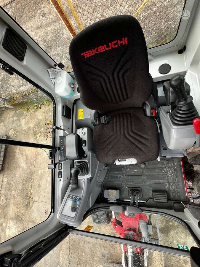 Takeuchi TB320 su powertilt sistema, экскаваторы