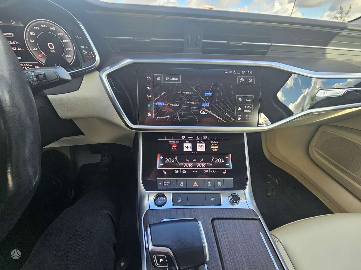 Audi A6, 2.0 l., Седан