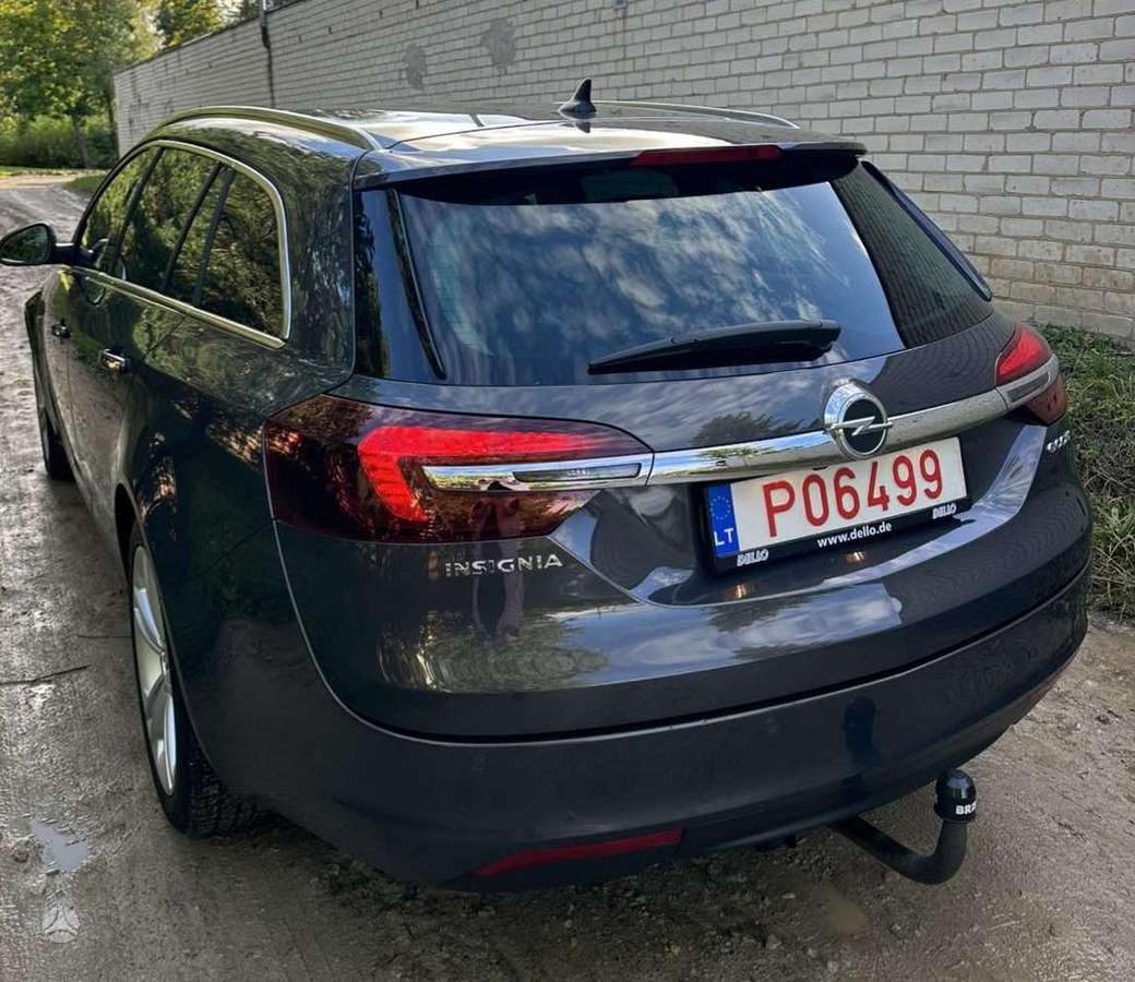 Opel Insignia, 2.0 l., Универсал