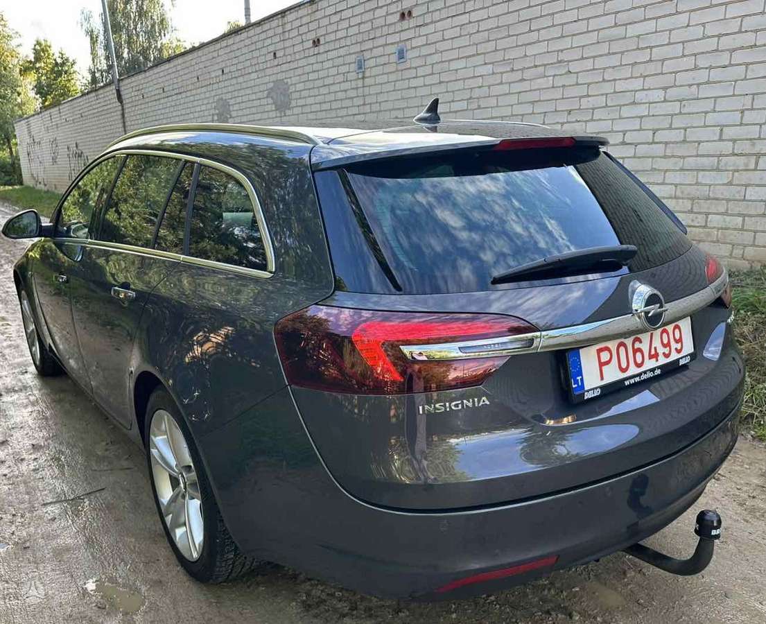 Opel Insignia, 2.0 l., Универсал