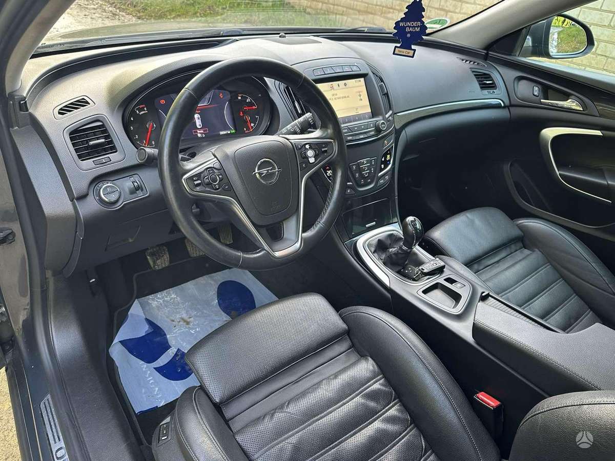 Opel Insignia, 2.0 l., Универсал