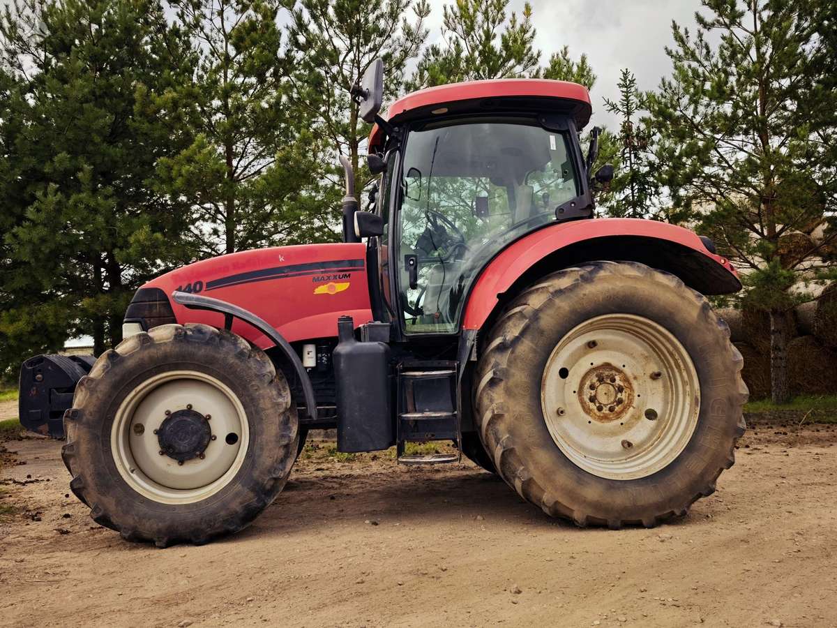 Case Maxxum 140, traktoriai