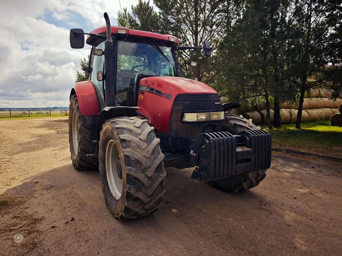 Case Maxxum 140, tractors
