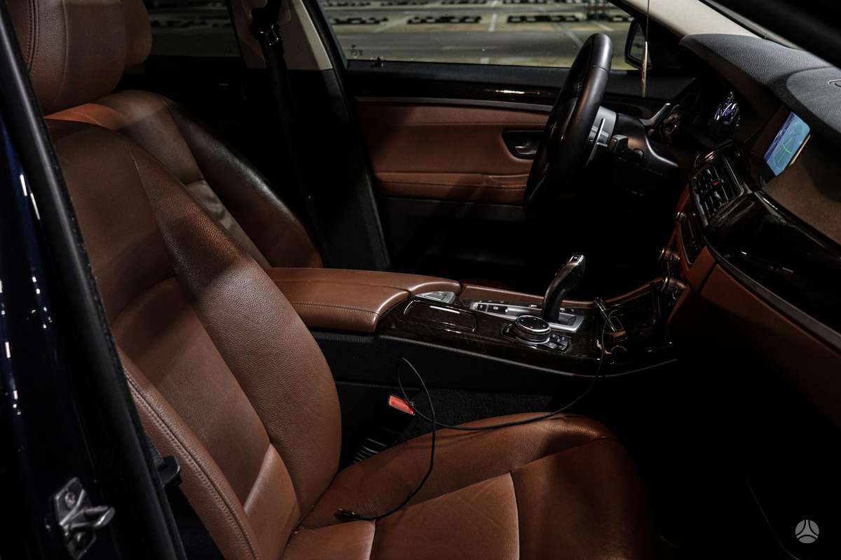 BMW 535, 3.0 l., Седан