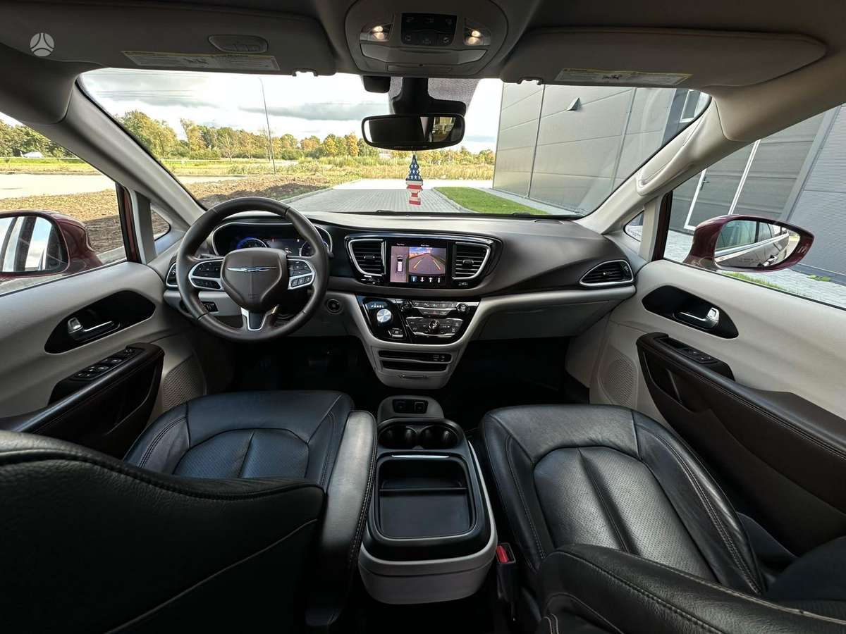Chrysler Pacifica, 3.6 l., Минивэн