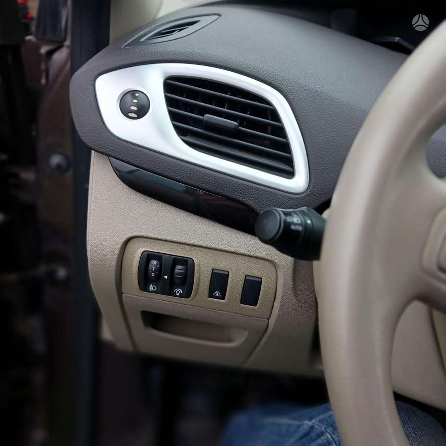 Renault Scenic, 2.0 l., hatchback