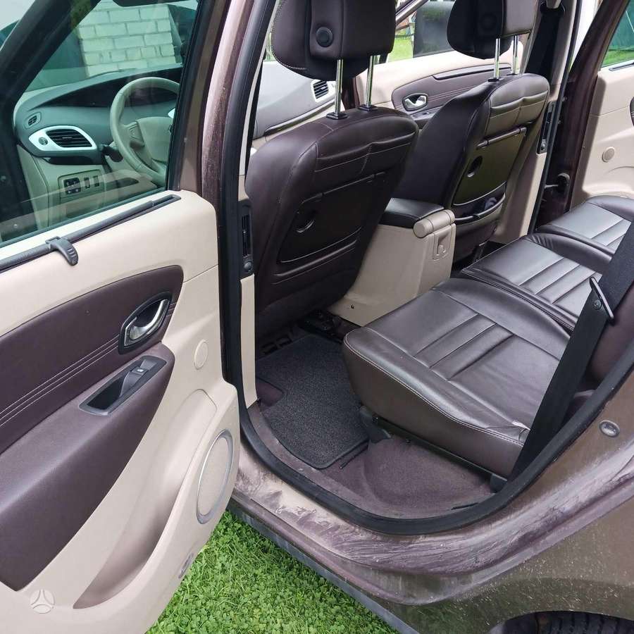 Renault Scenic, 2.0 l., hatchback