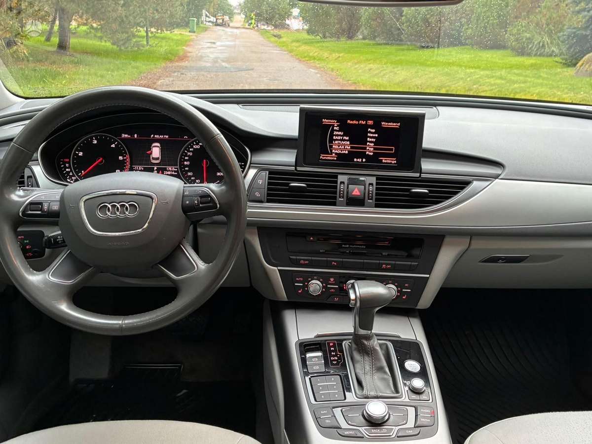 Audi A6, 2.0 l., universalas