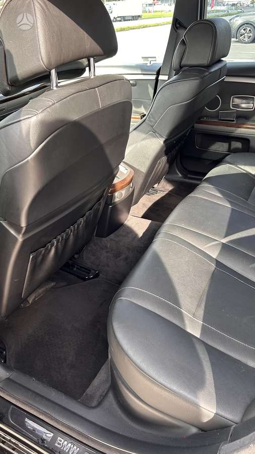BMW 730, 3.0 l., Седан