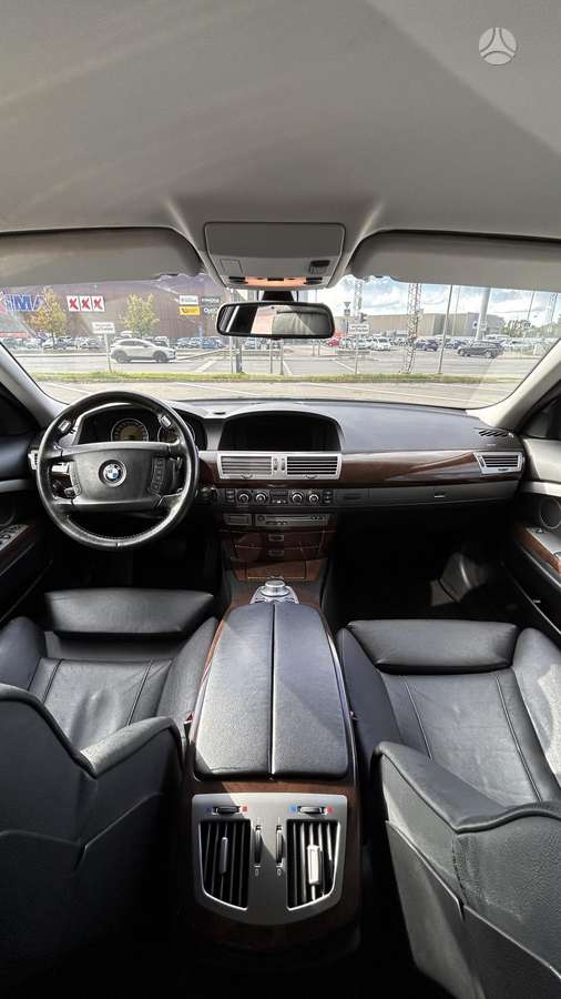 BMW 730, 3.0 l., Седан