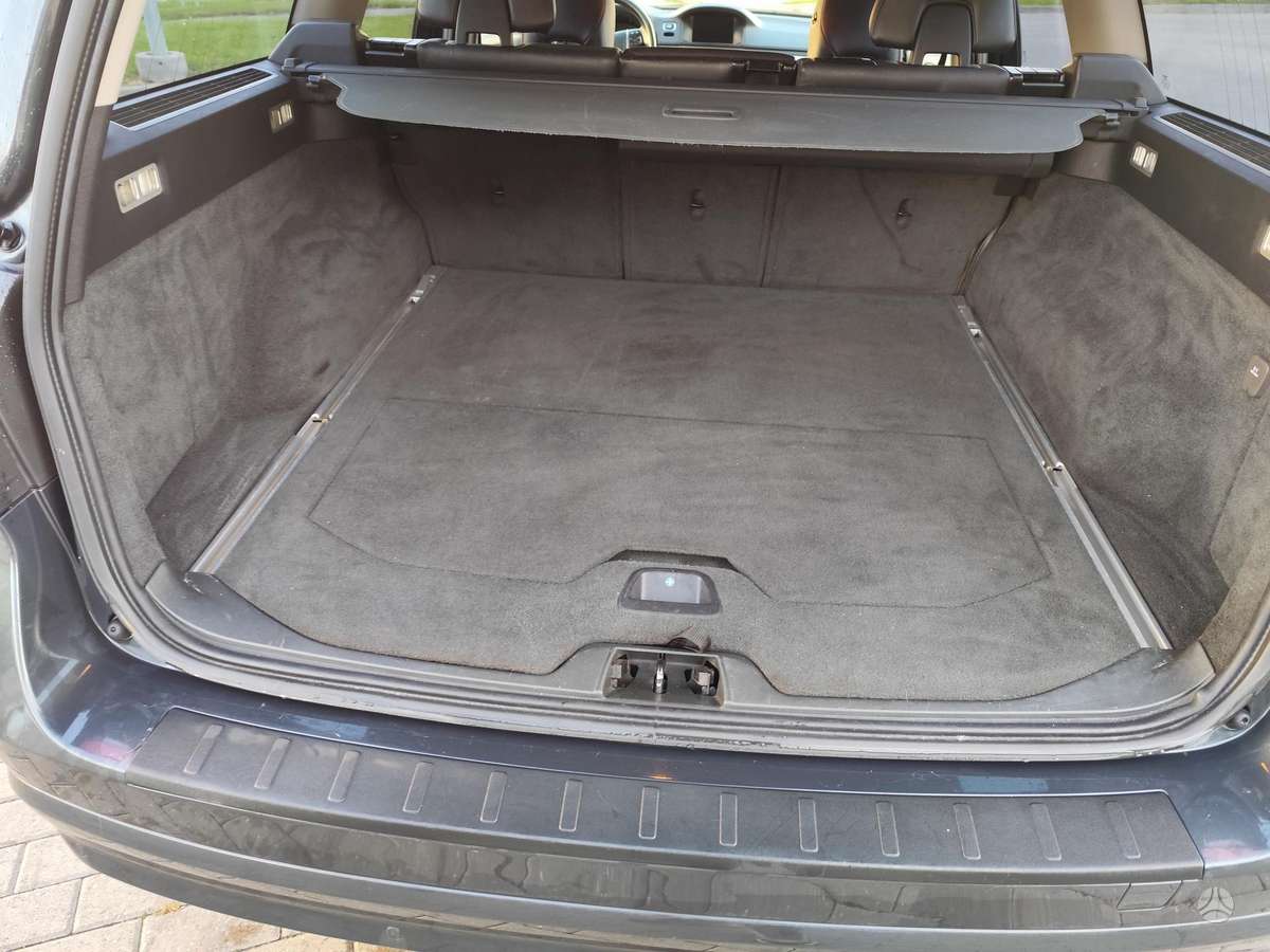 Volvo V70, 2.0 l., universalas