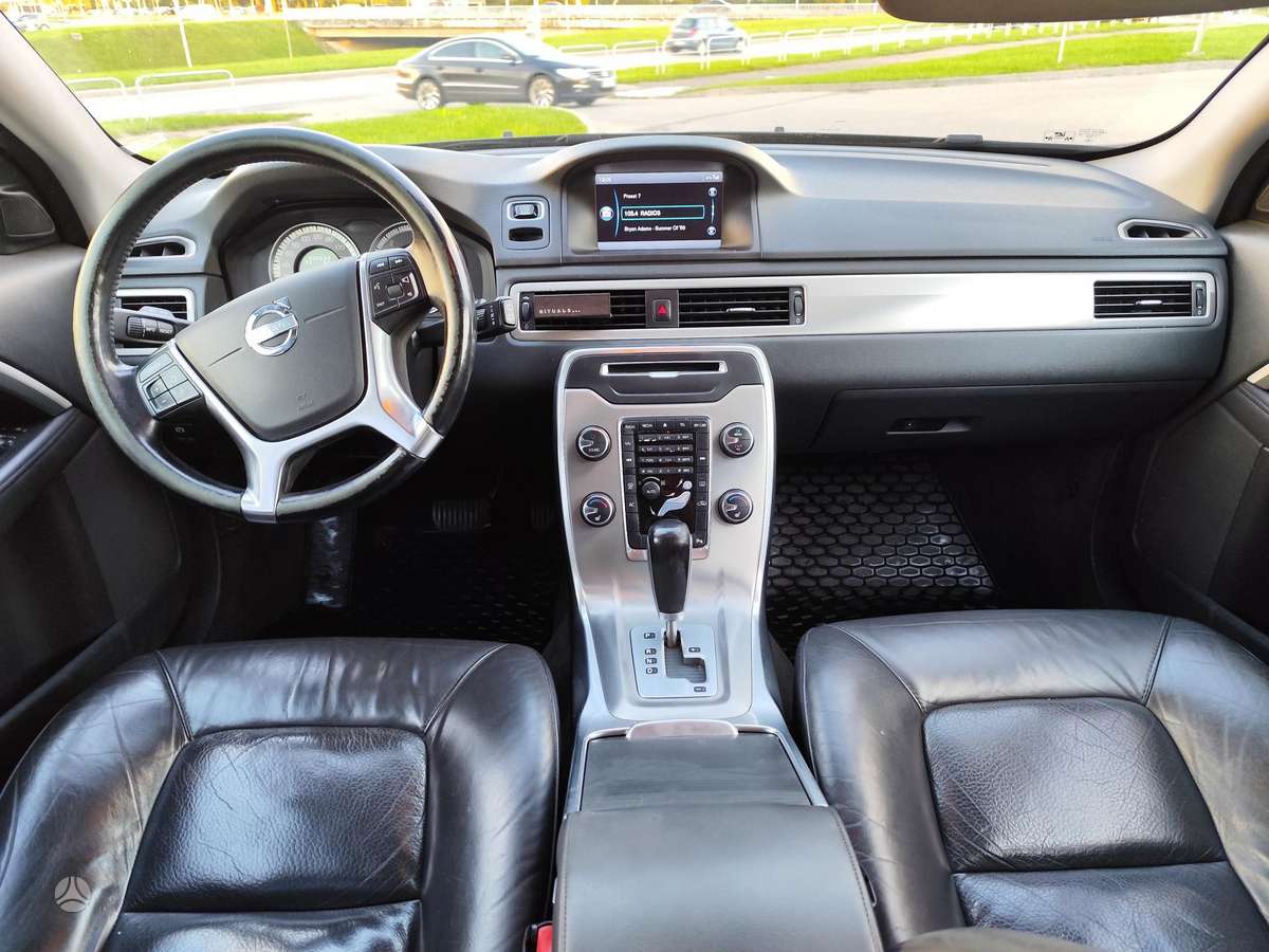 Volvo V70, 2.0 l., universalas