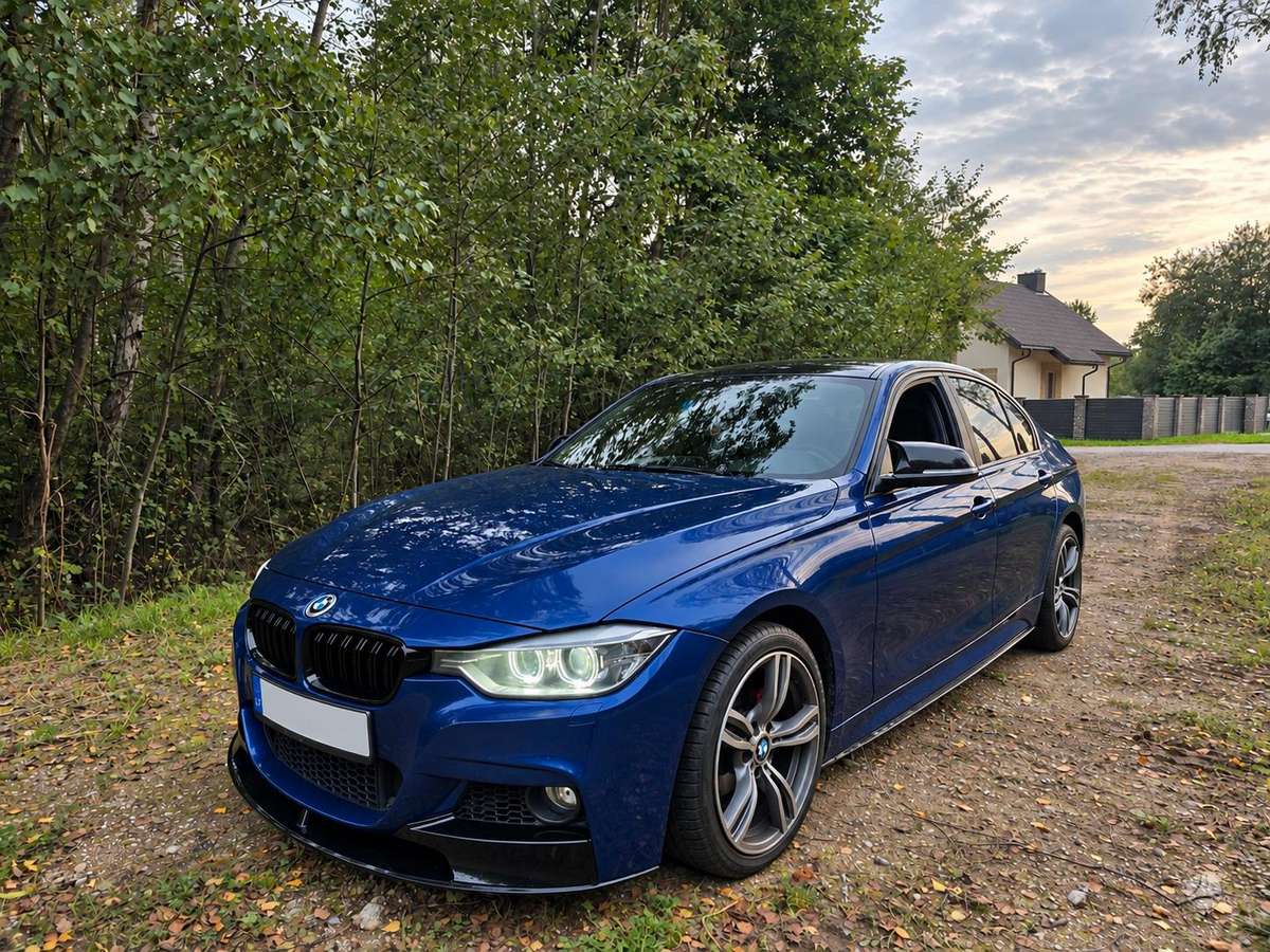 BMW 318, 2.0 l., Седан