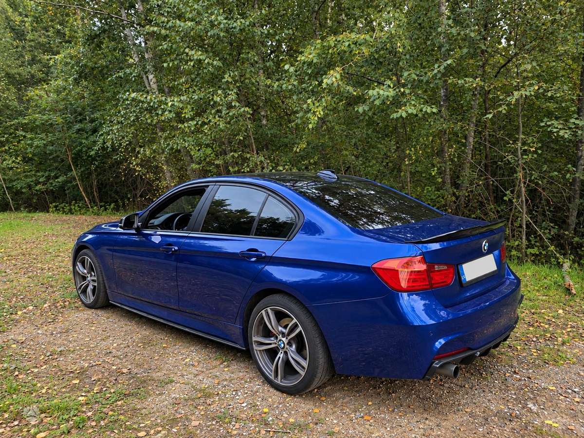 BMW 318, 2.0 l., Седан