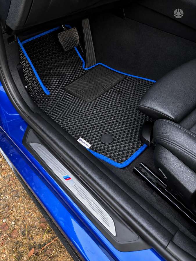BMW 318, 2.0 l., Седан